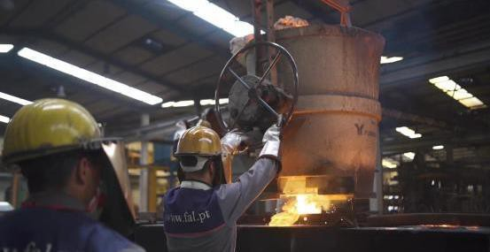 FAL Company Achieves Efficiency and Performance Leap in Mold Manufacturing with CreatBot D1000 HS